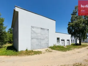 Prodej výrobních prostor, Krnov, Lidická, 12420 m2