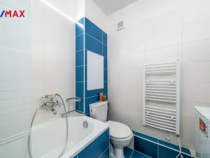 Pronájem bytu 1+kk, Hradec Králové, Akademika Heyrovského, 30 m2