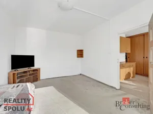 Pronájem bytu 1+1, Litoměřice - Předměstí, Topolčianská, 35 m2