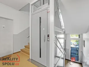 Pronájem bytu 1+1, Litoměřice - Předměstí, Topolčianská, 35 m2