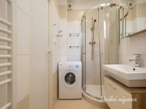Pronájem bytu 2+kk, Praha - Krč, U nových domů II, 45 m2