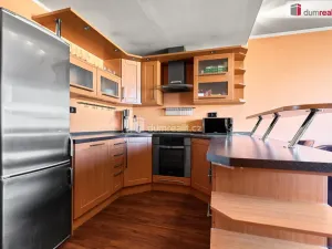 Prodej bytu 3+kk, Nová Role, Pod Nádražím, 67 m2