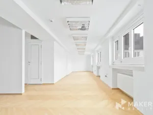 Pronájem kanceláře, Praha - Staré Město, Na příkopě, 130 m2