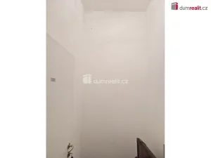 Pronájem garáže, Praha - Žižkov, Pitterova, 3 m2