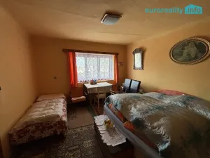 Prodej zemědělské usedlosti, Janovice nad Úhlavou - Petrovice nad Úhlavou, 144 m2