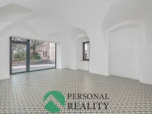 Pronájem kanceláře, Přelouč, Hradecká, 125 m2