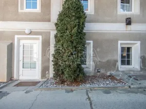 Pronájem skladu, Hostivice, nám. 1. máje, 260 m2