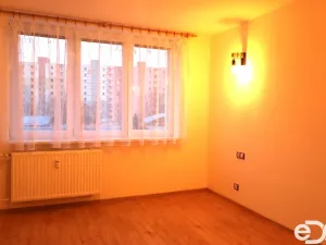 Pronájem bytu 2+kk, České Budějovice, N. Frýda, 44 m2