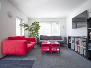 Pronájem bytu 1+kk, Praha - Smíchov, Křížová, 18 m2