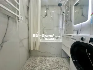 Prodej bytu 2+1, Stráž pod Ralskem, Jižní, 56 m2