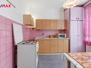 Prodej bytu 2+1, Sokolov, Jednoty, 62 m2