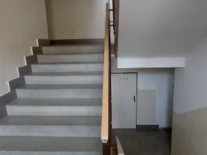 Pronájem bytu 2+1, Praha, Kladenská, 60 m2