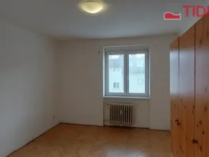 Pronájem bytu 2+1, Praha, Kladenská, 60 m2