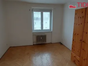 Pronájem bytu 2+1, Praha, Kladenská, 56 m2