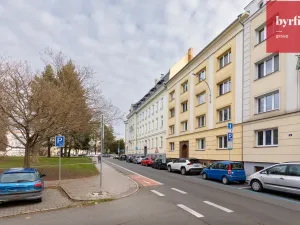 Prodej bytu 2+1, Opava, Na Rybníčku, 56 m2