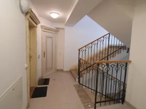 Prodej bytu 4+kk, Karlovy Vary, Pod Jelením skokem, 191 m2