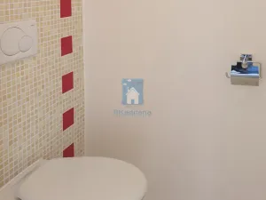 Pronájem bytu 4+1, Praha, Chalabalova, 107 m2