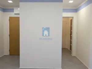 Pronájem bytu 4+1, Praha, Chalabalova, 107 m2