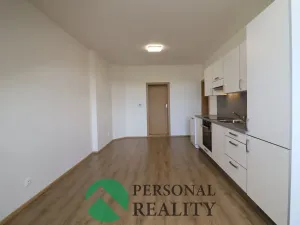 Pronájem bytu 2+kk, Karlovy Vary, Na Vyhlídce, 78 m2