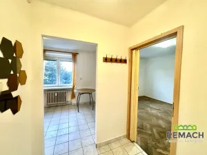 Pronájem bytu 1+1, Uherské Hradiště, Šafaříkova, 35 m2