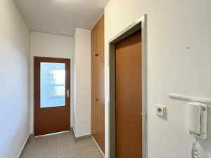 Pronájem bytu 1+kk, Liberec - Liberec VII-Horní Růžodol, Jeronýmova, 35 m2