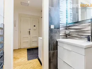 Pronájem bytu 1+1, Praha - Bubeneč, V. P. Čkalova, 55 m2