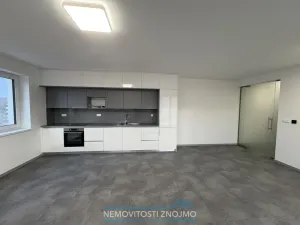 Pronájem bytu 2+kk, Znojmo, Sládkova, 61 m2