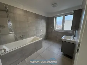 Pronájem bytu 3+kk, Znojmo, Sládkova, 95 m2