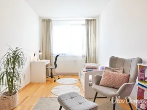 Prodej bytu 2+kk, Praha - Motol, Jeřabinová, 63 m2