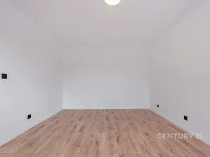 Pronájem bytu 2+kk, Litvínov, U Zámeckého parku, 35 m2