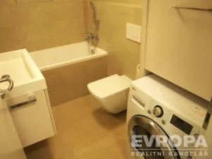 Pronájem bytu 2+kk, Plzeň - Jižní Předměstí, Presslova, 48 m2