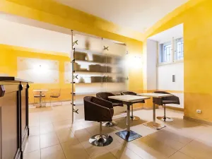 Pronájem bytu 2+kk, Praha - Nové Město, Hálkova, 49 m2