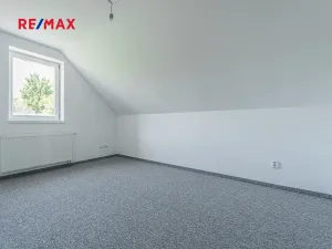 Prodej rodinného domu, Vinařice, 191 m2