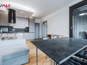 Pronájem bytu 2+kk, Praha - Libeň, U Vlachovky, 53 m2