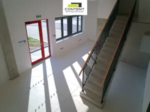 Pronájem skladu, Mikulov, Nádražní, 5000 m2