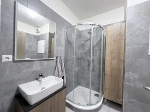 Pronájem bytu 2+kk, Brno - Žebětín, Chvalovka, 44 m2