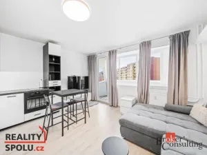 Pronájem bytu 1+kk, Plzeň - Bolevec, Kralovická, 32 m2