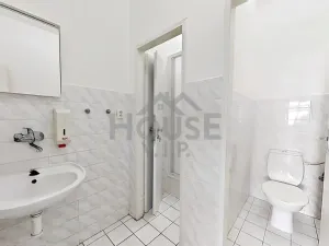 Pronájem kanceláře, Praha - Holešovice, U průhonu, 38 m2