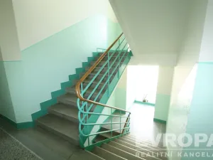 Pronájem bytu 1+kk, Praha - Nusle, U družstva Život, 33 m2