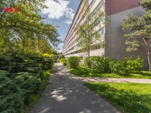 Pronájem bytu 3+1, Praha - Střížkov, Habartická, 61 m2