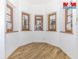 Prodej bytu 4+1, Praha, Dobrošovská, 117 m2