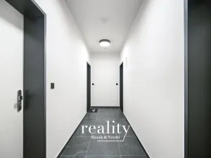 Pronájem bytu 3+kk, Brno, Komárovská, 64 m2