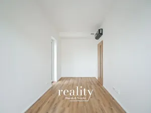 Pronájem bytu 3+kk, Brno, Komárovská, 64 m2