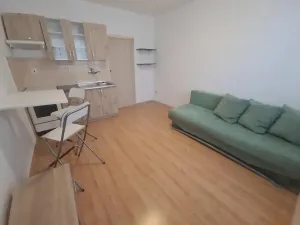 Pronájem bytu 1+kk, Moravské Budějovice, Jechova, 20 m2