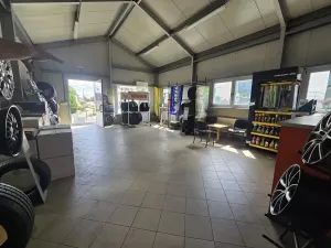 Pronájem kanceláře, Moravské Budějovice, Kozinova, 90 m2