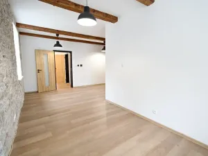 Pronájem bytu 2+kk, Domažlice, Tovární, 48 m2