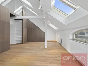 Pronájem bytu 3+1, Praha - Bubeneč, U akademie, 130 m2