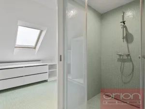 Pronájem bytu 3+1, Praha - Bubeneč, U akademie, 130 m2
