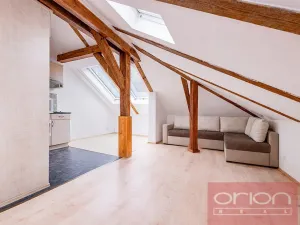 Prodej bytu 2+kk, Praha - Smíchov, Na Zatlance, 53 m2