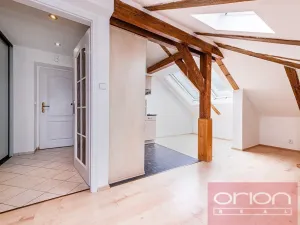 Prodej bytu 2+kk, Praha - Smíchov, Na Zatlance, 53 m2